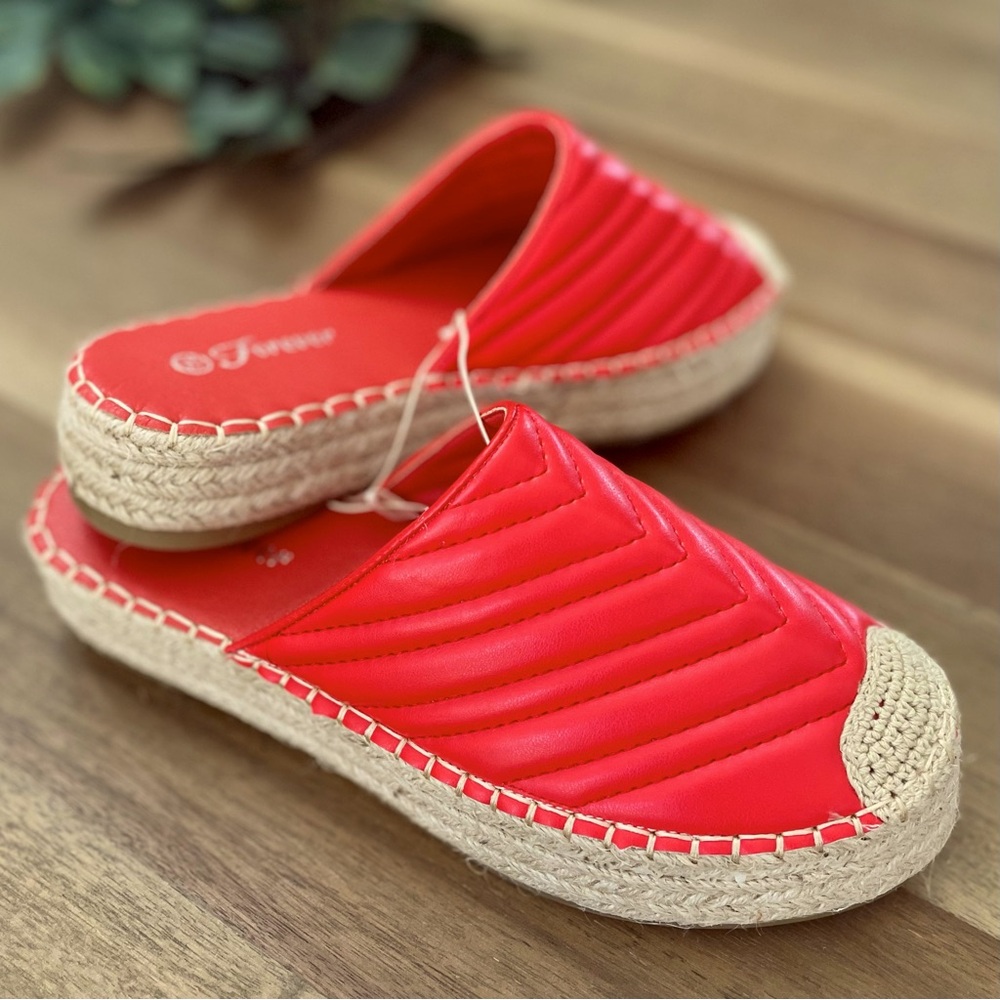Red platform espadrille mule sandals 7.5 NEW